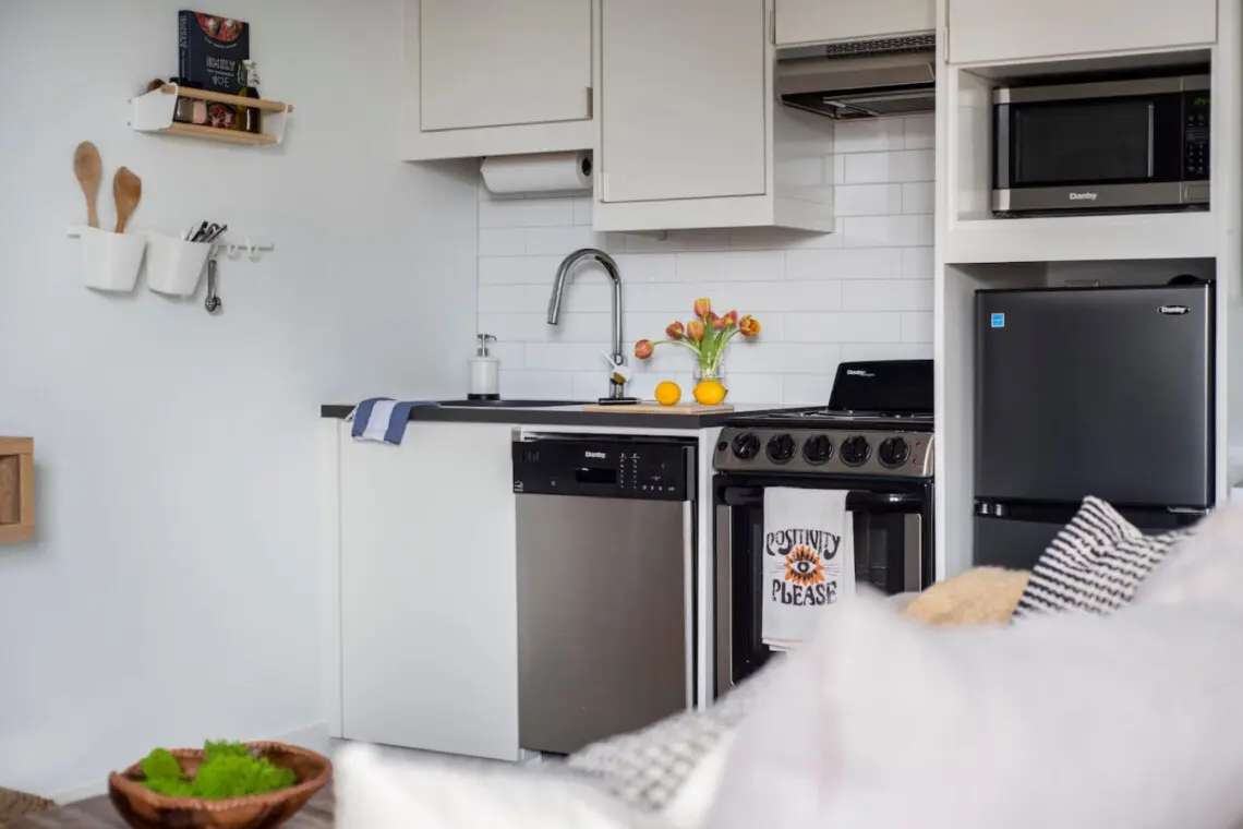 178283 475313 BwSmzDuxhBbnq0KZSCTUdnWz5665iNW3If3mhWUj5Uo 6965556ce2606.jpg